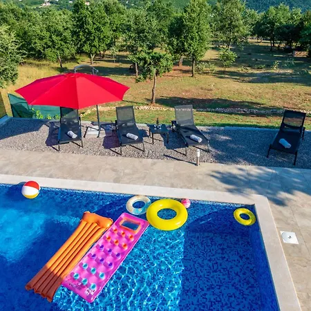 Mia In Labin, A Two With Pool Close To The Sea Сasa de vacaciones Krapan